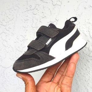 Puma kids R78  Toddler Sneakers with double Black Straps